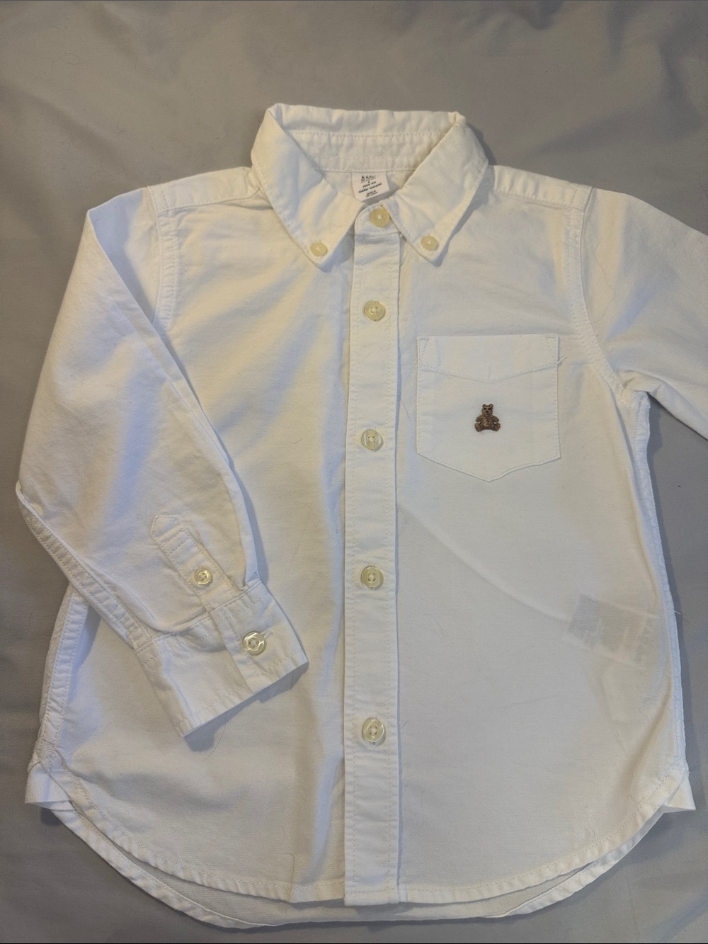 GAP White Button-Down Shirt with Pocket Emblem